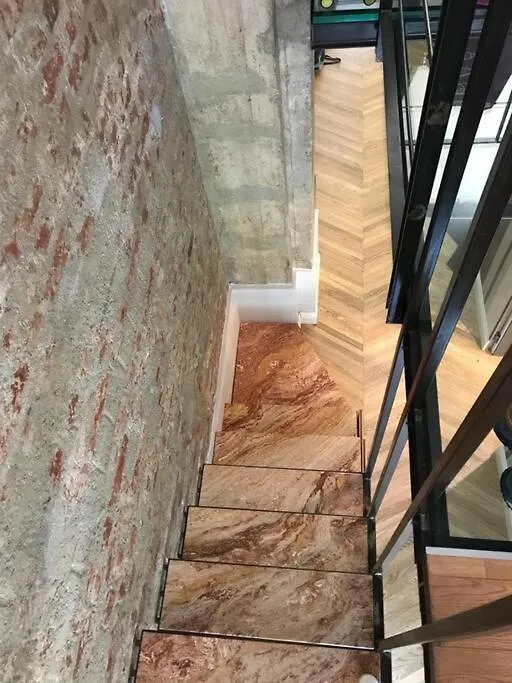 Dezza Loft Apartment Milan