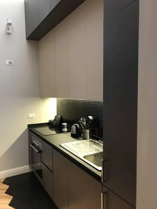 Dezza Loft Apartment Milan