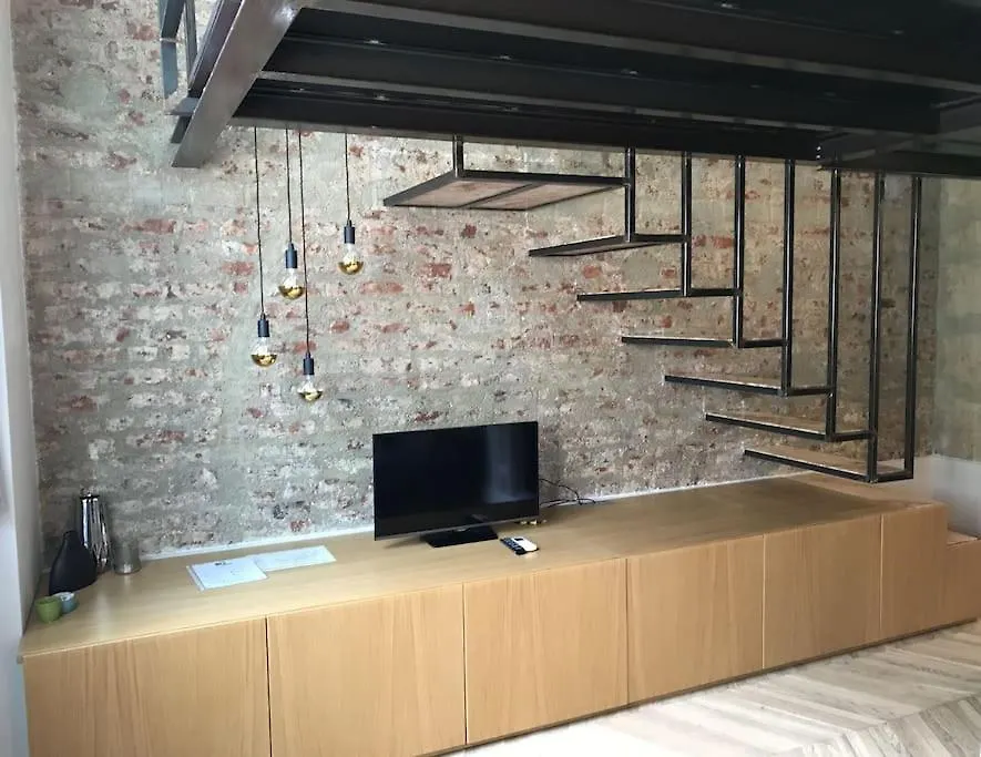 Dezza Loft Apartment Milan
