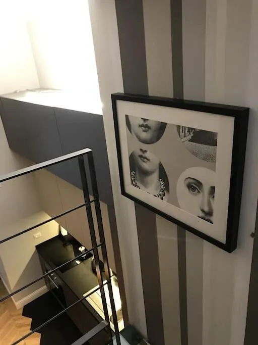 Dezza Loft Apartment Milan