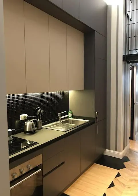 Dezza Loft Apartment Milan