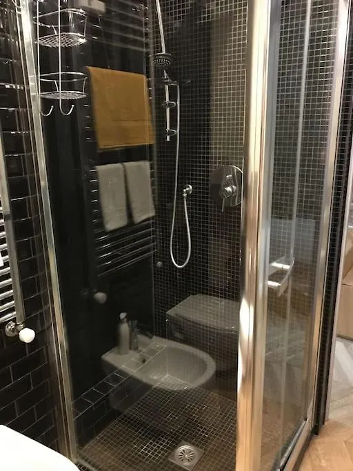 Dezza Loft Apartment Milan