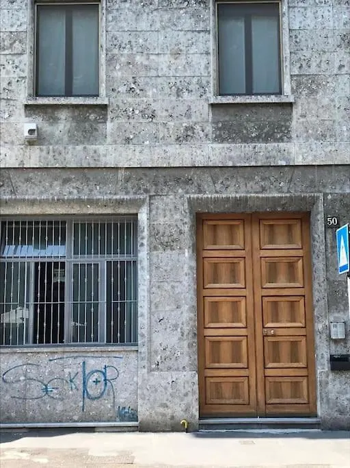 Dezza Loft Apartment Milan