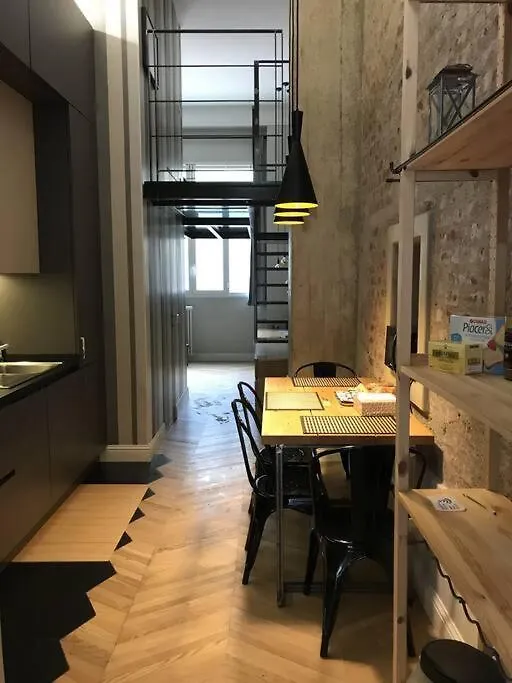 Dezza Loft location