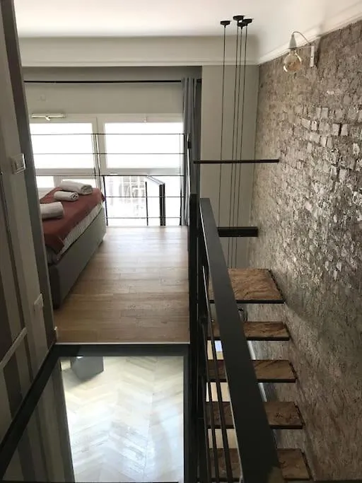 Dezza Loft Apartment Milan