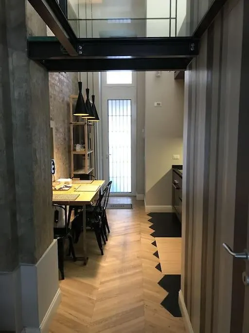 Dezza Loft Apartment Milan